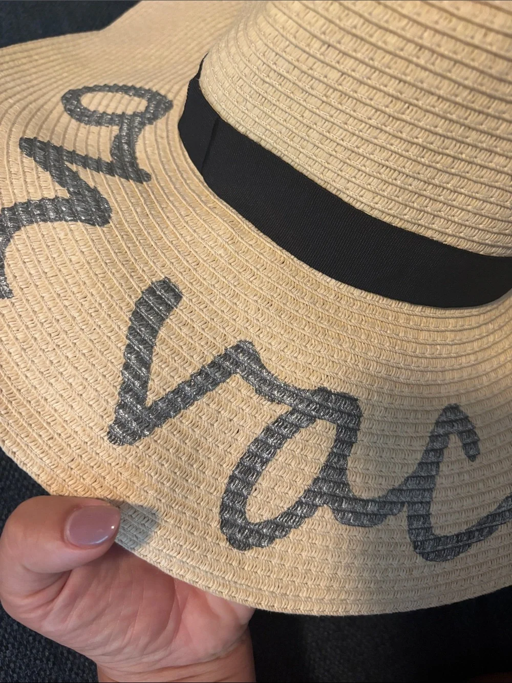 Wide Brim Straw Sun Hat - 'On Vacay' Black Script